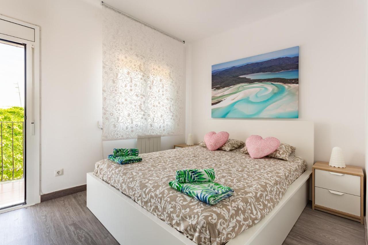 Barca 3 New Lovely Aprtment Near Beach Sant Adria de Besos Buitenkant foto